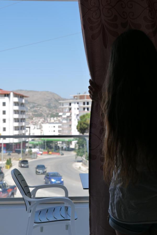 Lumi Hotel Sarande Exterior photo