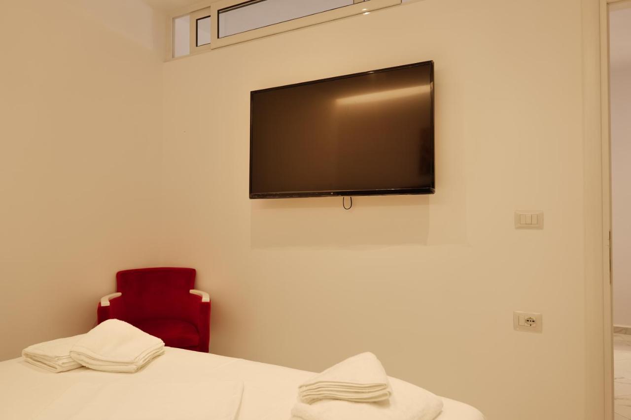 Lumi Hotel Sarande Exterior photo